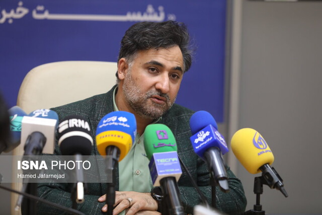 عکس آرشیوی است حرکت بنیاد نخبگان از رویدادهای پراکنده و طرحهای بیبرنامه به نخبهپروری مبتنی بر استاد