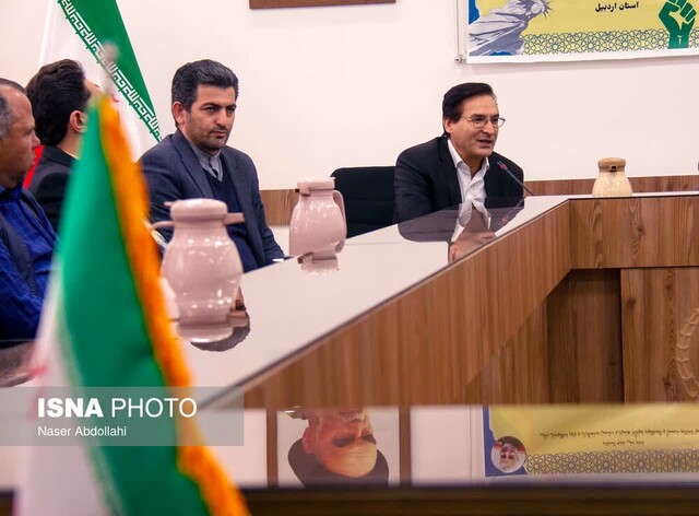 برگزاری نشست تبیینی و روشنگری استکبارستیزی در جهاددانشگاهی استان اردبیل