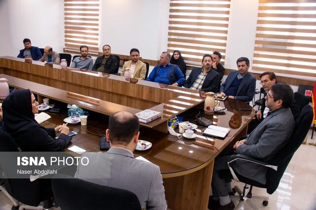 برگزاری نشست تبیینی و روشنگری استکبارستیزی در جهاددانشگاهی استان اردبیل