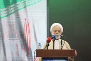 ایستادگی ملت ایران در برابر استکبار جهانی ثمره مکتب الهی امام راحل است