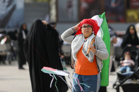 همایش خانوادگی «باد برمی خیزد»