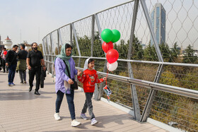 همایش خانوادگی «باد برمی خیزد»