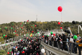 همایش خانوادگی «باد برمی خیزد»