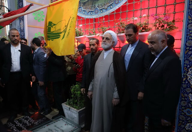 رئیس قوه قضائیه به مقام شهید حاج قاسم سلیمانی ادای احترام کرد