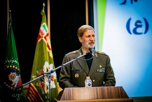 امیر حاتمی: قدرت دفاعی ما سایه جنگ را از سر ایران دور کرده است امیر حاتمی: قدرت دفاعی ما سایه جنگ را از سر ایران دور کرده است