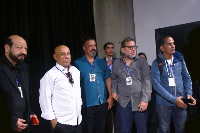 ترکیدن یک بادکنک با قلب کودک چه میکند، حالا یک بمب چطور؟!