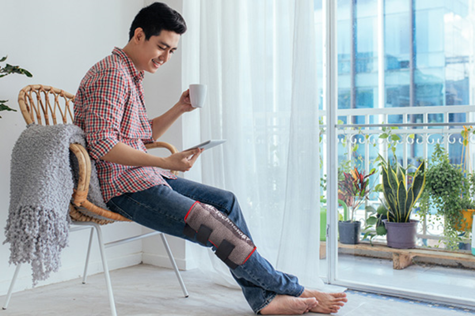 فیزیوتراپی زانو: انواع روش های فیزیوتراپی زانو (خانگی+کلینیکی) کدامند؟