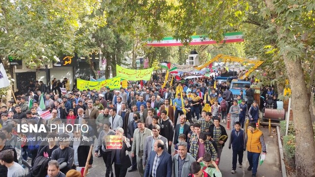 خروش مردم بجنورد در راهپیمایی ۱۳ آبان + تصاویر