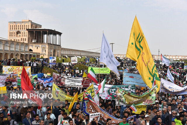 جانشین عقیدتی سیاسی وزارت دفاع، سخنران مراسم راهپیمایی ۱۳ آبان در اصفهان