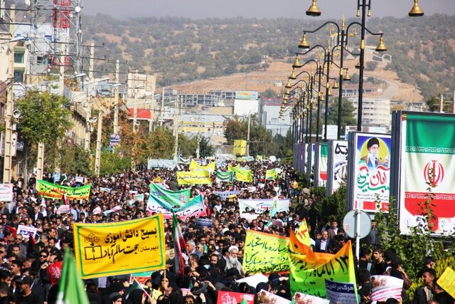 حقانیت مبارزه با استکبار توسط انقلاب را شاهدیم