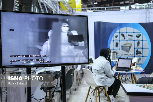 عکس تزئینی و آرشیوی است ارائه نمونه اولیه دستگاه میکروسکوپ با تصویربرداری سهبعدی در نمایشگاه نانو