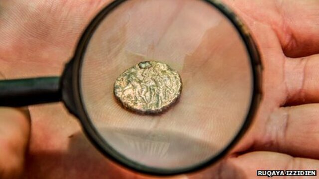سکهای متعلق به دوران رومیان که در تل رفح پیدا شد احتمال افزایش قاچاق و تخریب آثار تاریخی غزه