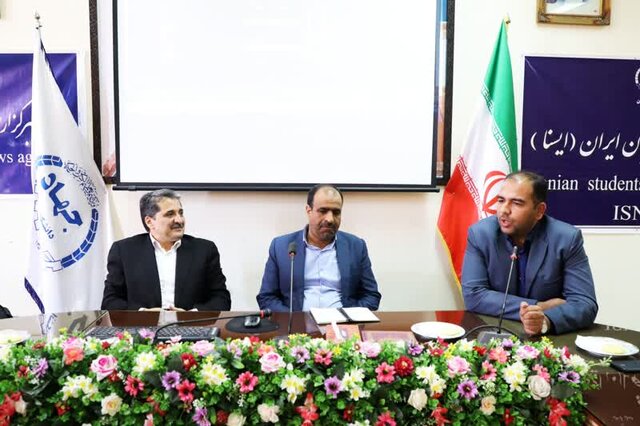 کرسی آزاداندیشی با موضوع چرایی استکبارستیزی در جهاددانشگاهی کرمان برگزار شد کرسی آزاداندیشی با موضوع چرایی استکبارستیزی در جهاددانشگاهی کرمان برگزار شد