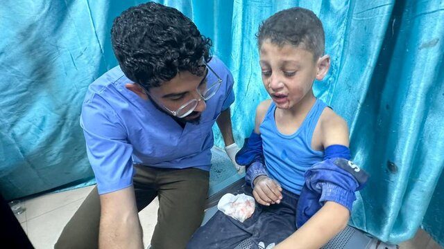 شهر غزه از زمین، دریا و هوا در محاصره و بمباران/ حمله القسام به صهیونیستها