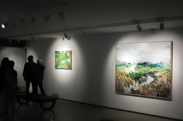 تماشای نقاشیهایی از طبیعت همراه با صدای پرندگان