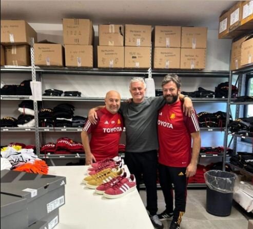 هدیه مورینیو به کارمندان رم