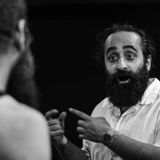 چشم این بازیگر پس از اجرا تار میشود