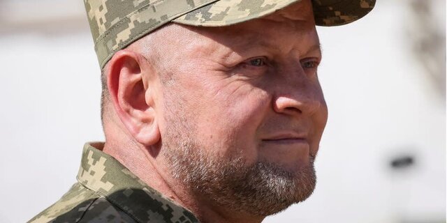 والری زالوژنی، فرماندهی ارتش اوکراین وزیر دفاع اوکراین شایعات درباره برکناری زالوژنی را رد کرد