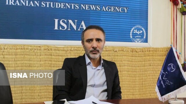 خیرین برای افزایش کتابخانههای سیار در محلات، پای کار بیایند