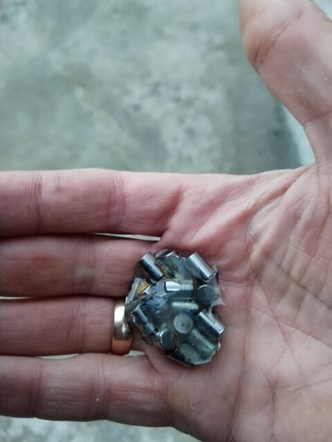 حمله پهپادی اوکراین با بمبهای خوشهای به کارخانهای در «کورسک» روسیه