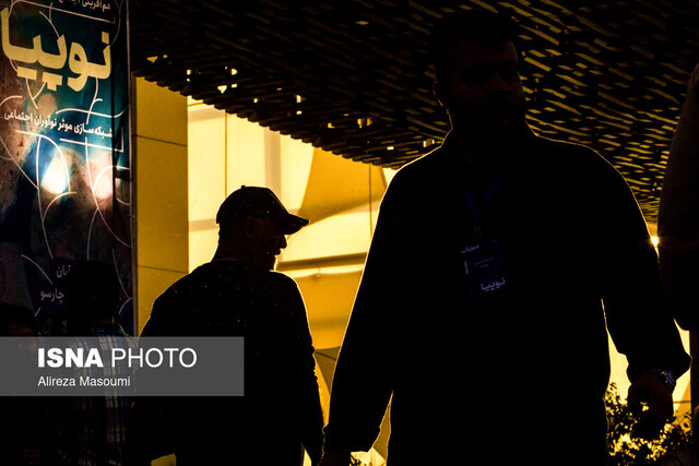 رهبرانی که صدای‌شان از بام چارسو در گوش ایران پیچید