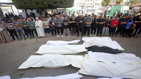 حفر گورهای جمعی برای دفن قربانیان حمله رژیم صهیونیستی به غزه