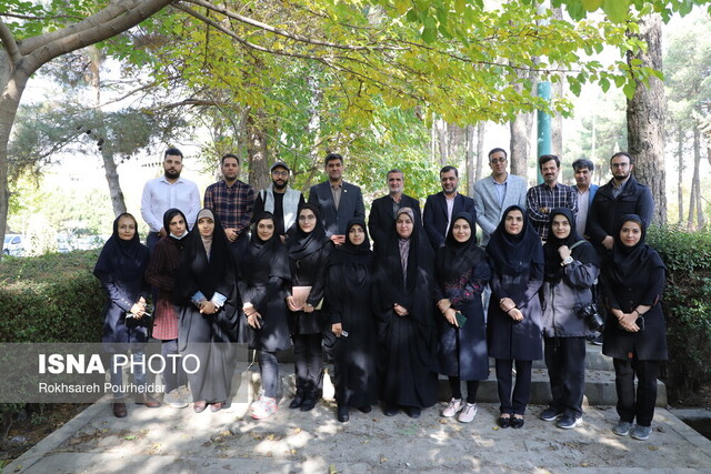 اتباعِ بیگانه فاقد مجوز اخراج میشوند / درباره حضور بانوان در ورزشگاهها عوامفریبی نکنیم