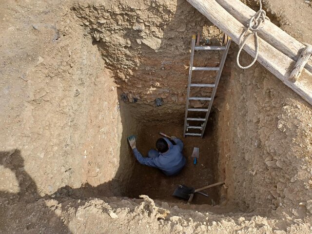 تپه ۶هزارساله همدان در محاصره!