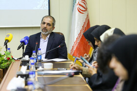 حامد علیاکبرزاده رییس سازمان ترویج مطالعه و نشر جهاد دانشگاهی در نشست خبری سی امین جشنواره ملی کتاب دانشجویی