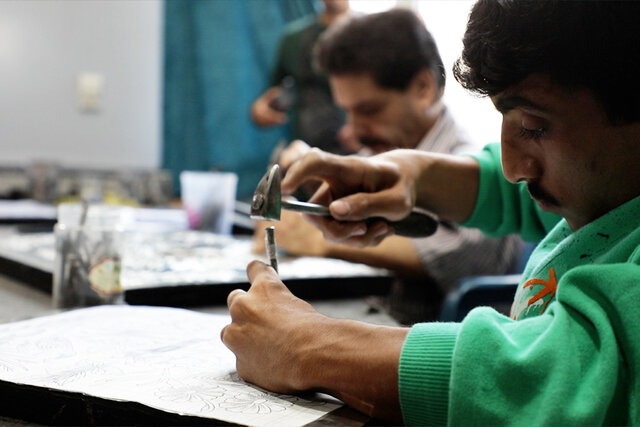 یک روز با توانیابان هنرمند/ اتاقهایی از آنِ آنها