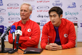 نشست خبری یورن اندرسن سرمربی تیم ملی هنگکنگ پیش از بازی با تیم ملی ایران