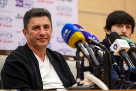 نشست خبری امیر قلعهنویی سرمربی تیم ملی ایران پیش از بازی با تیم ملی هنگکنگ