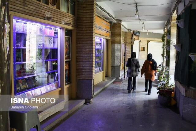 وضعیت بازار کتاب باید خوب نیست/ نظارتی روی قیمتگذاری کتاب وجود ندارد