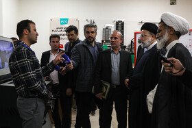 بازدید رئیس‌جمهور از نمایشگاه صنایع دستی و پارک علم‌وفناوری در شهرکرد