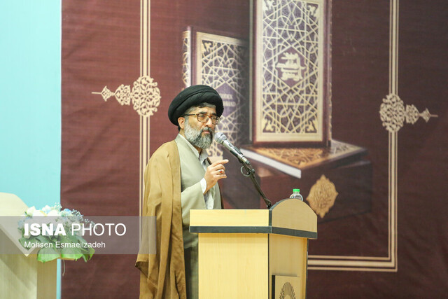 رونمایی از«مصحف مشهد رضوی» کاملترین قرآن کهن از قرن اول هجری قمری