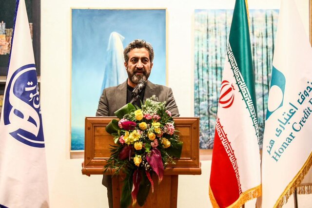 دومین نمایشگاه آثار هنرهای تجسمی و سنتی با ۱۱۰ هنرمند افتتاح شد