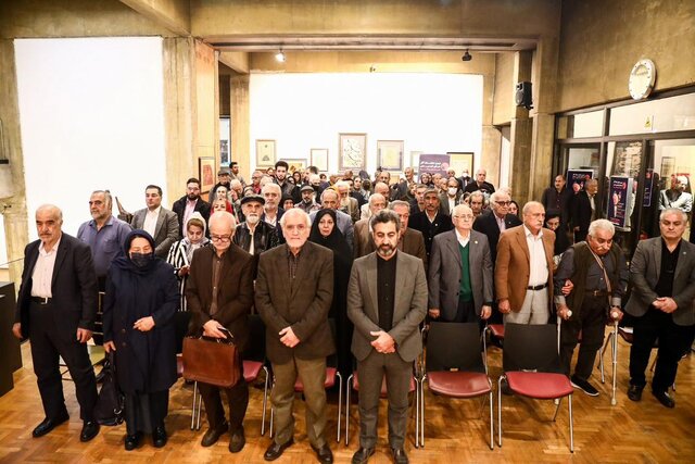 دومین نمایشگاه آثار هنرهای تجسمی و سنتی با ۱۱۰ هنرمند افتتاح شد