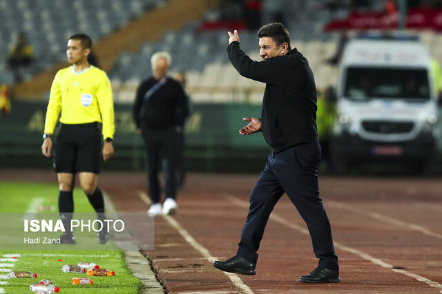 الان زمان دامنزدن به مشکلات فوتبال نیست