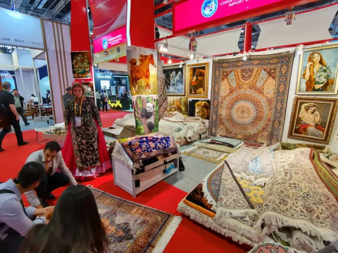 چانگهوآ: چین با همکاری با ایران سهم بیشتری در بهبود اقتصاد جهان ادا خواهد کرد