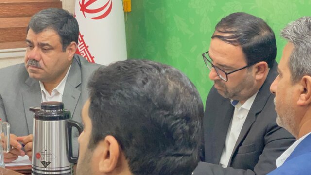 برگزاری جلسه بررسی پرداخت حقآلایندگی صنایع بوشهر برگزاری جلسه بررسی پرداخت حقآلایندگی صنایع بوشهر