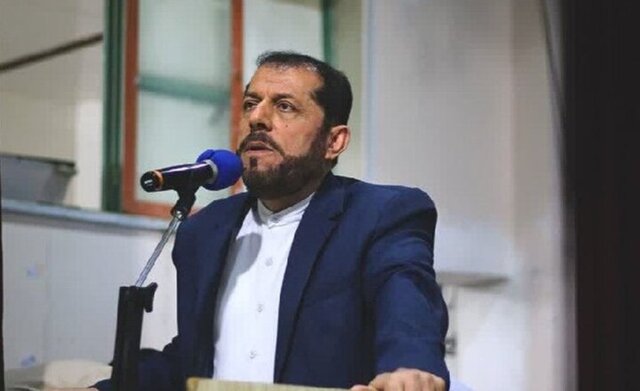 ۶۲ درصد کارگران پتروشیمی متانول کاوه، بومی است ۶۲ درصد کارگران پتروشیمی متانول کاوه، بومی است