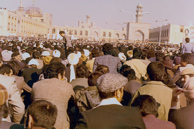 بیحرمتی محمدرضا شاه به امام رضا(ع)