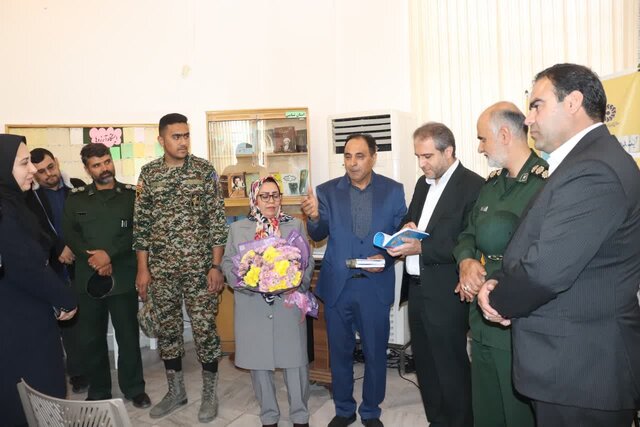 فرماندار: سرانه فضای کتابخانه های عمومی ساوه متناسب با جمعیت آن نیست