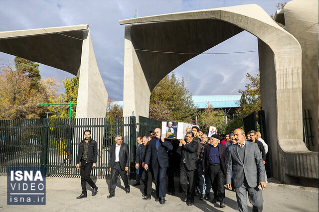 ویدیو / تشییع «فرزند ایران» از تهران