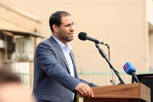 مهر امسال نیازمند ۱۷۶ هزار معلم جدید هستیم / واریز معوقات معلمان در دست اقدام مهر امسال نیازمند ۱۷۶ هزار معلم جدید هستیم / واریز معوقات معلمان در دست اقدام