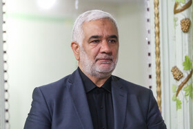 یکی از اعضای دفتر نمایندگی حماس در تهران بزرگداشت شهید دکتر احمد بحر نائب رئیس مجلس قانونگذاری فلسطین  و عضو جنبش حماس