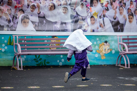 روز «بی کیف و کتاب» دانش آموزان دبستانی تهران با حضور وزیر آموزش و پرورش