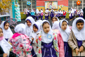 روز «بی کیف و کتاب» دانش آموزان دبستانی تهران با حضور وزیر آموزش و پرورش