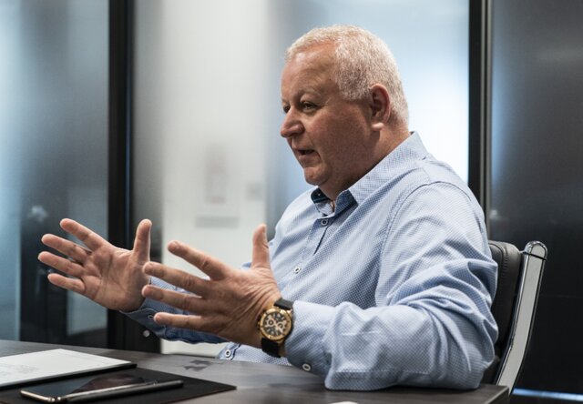 کمال غفاریان؛ رقیب ایلان ماسک و جف بزوس