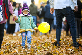 جشنواره برگریزان هگمتانه در همدان